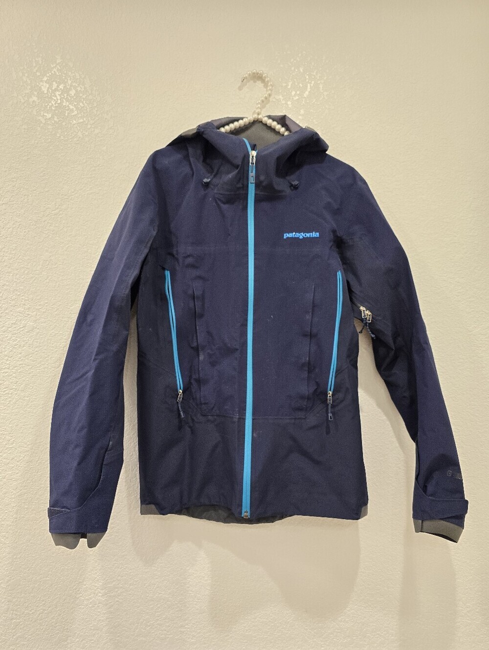 Patagonia Super Alpine Jacket- Men's Navy Blue/Grecian Blue-x-Small - Picture 1 of 9